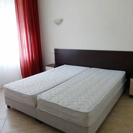 Holiday Guest Houses Anvers 27 Elenite
