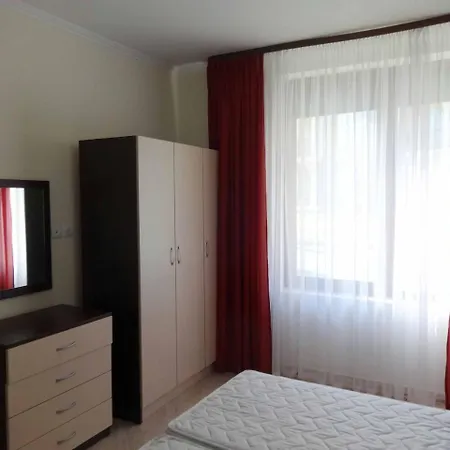 Holiday Guest Houses Anvers 27 *
