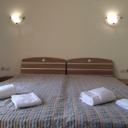 Villa Holiday Guest Houses Anvers 27 *