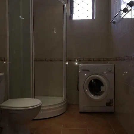Villa Holiday Guest Houses Anvers 27 *