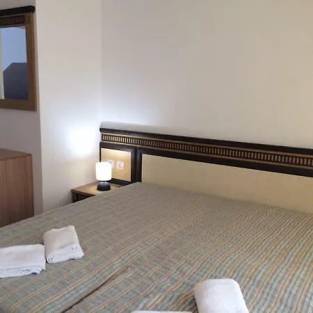 Holiday Guest Houses Anvers 27 Elenite