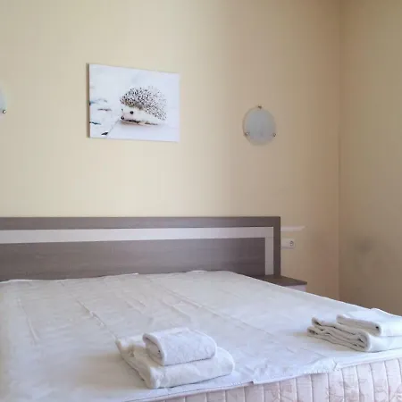 Holiday Guest Houses Anvers 27 Elenite
