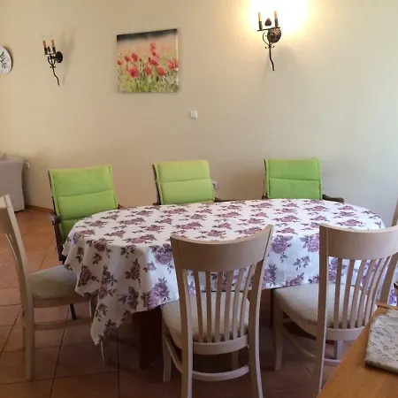 Holiday Guest Houses Anvers 27 Villa *